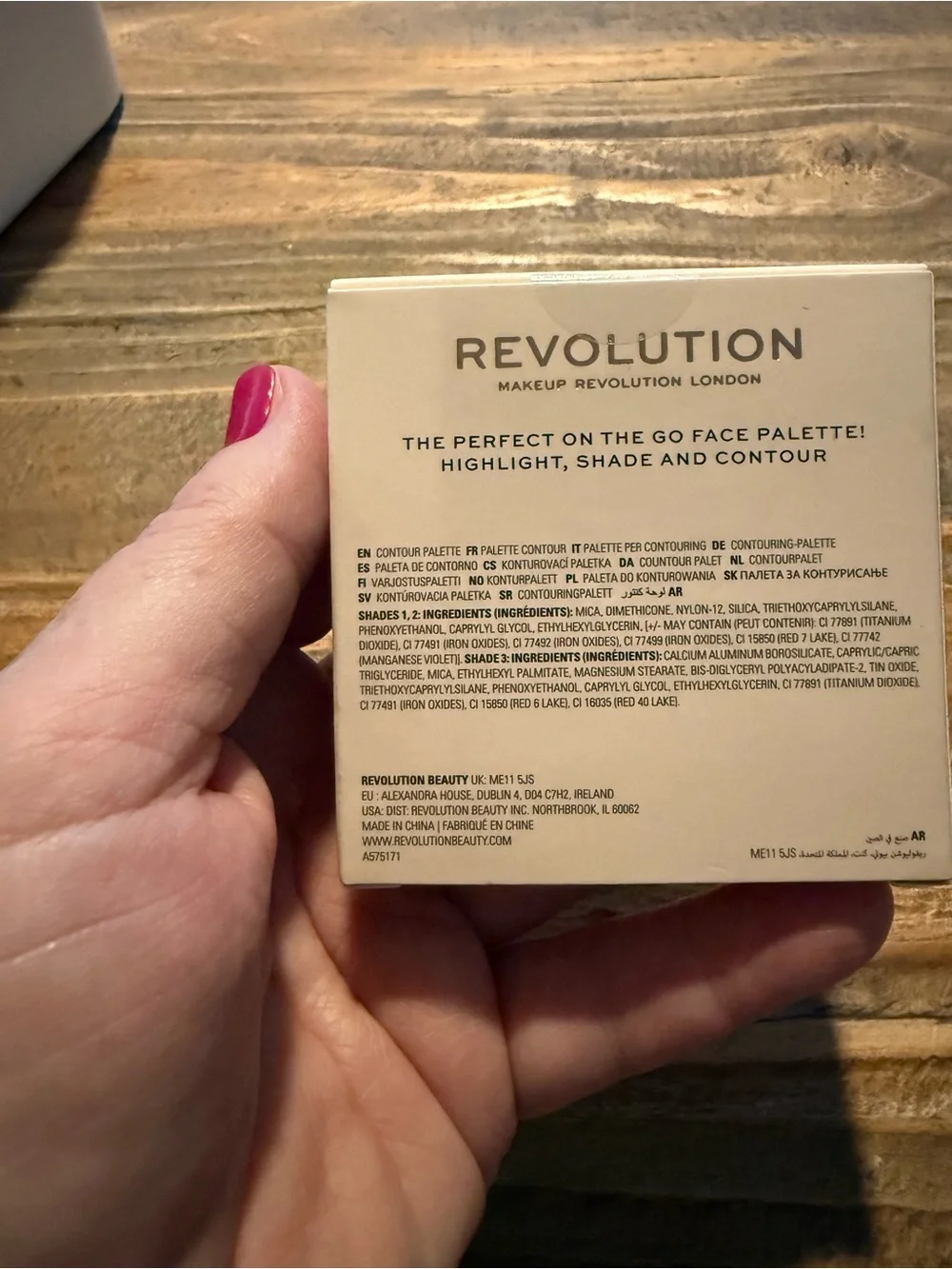 Revolution Contour Powder Compact - Three Brown Shades